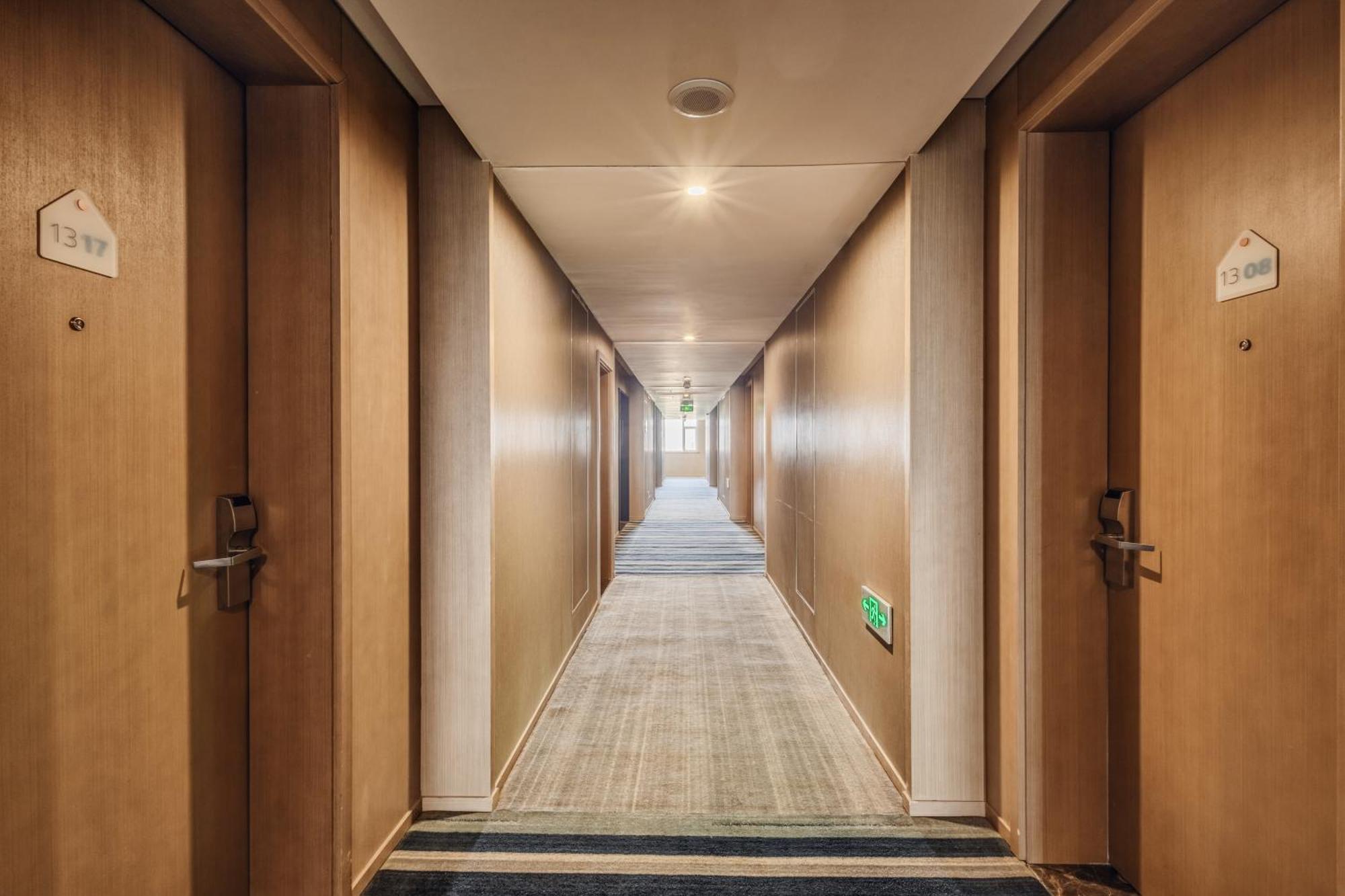 Holiday Inn Express Zhangye By Ihg Екстериор снимка