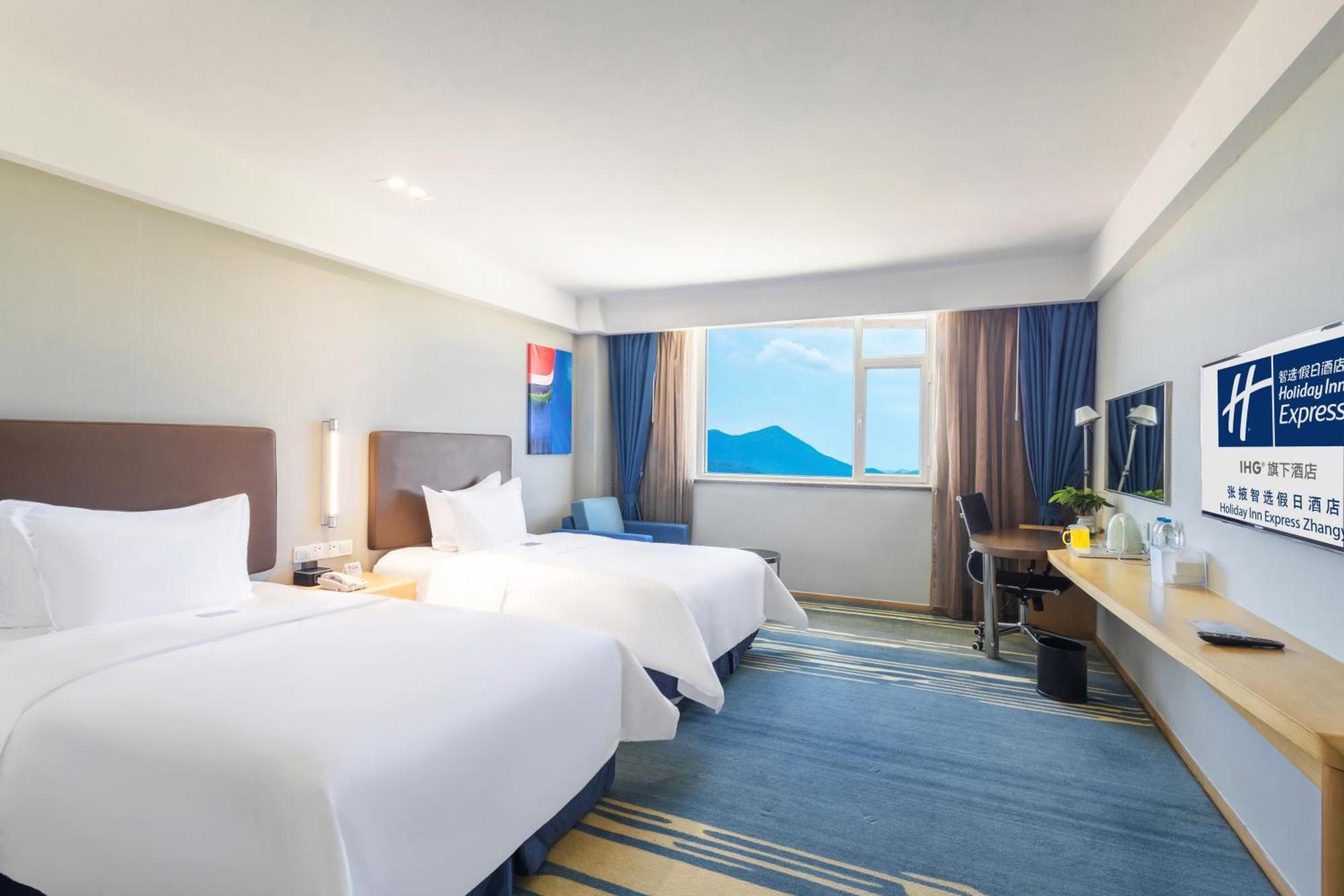 Holiday Inn Express Zhangye By Ihg Екстериор снимка