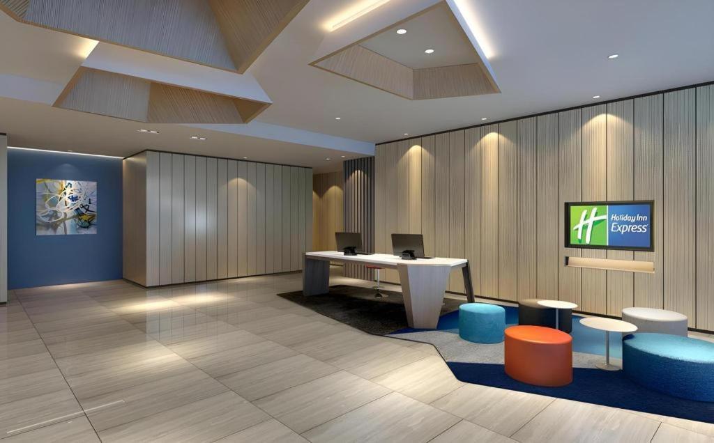 Holiday Inn Express Zhangye By Ihg Екстериор снимка