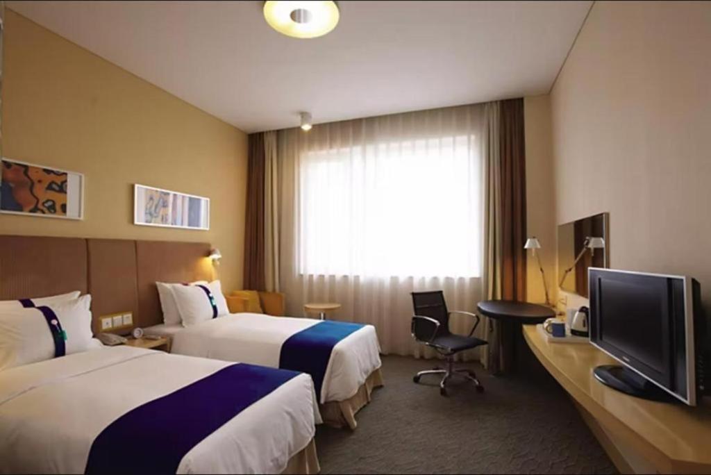 Holiday Inn Express Zhangye By Ihg Екстериор снимка