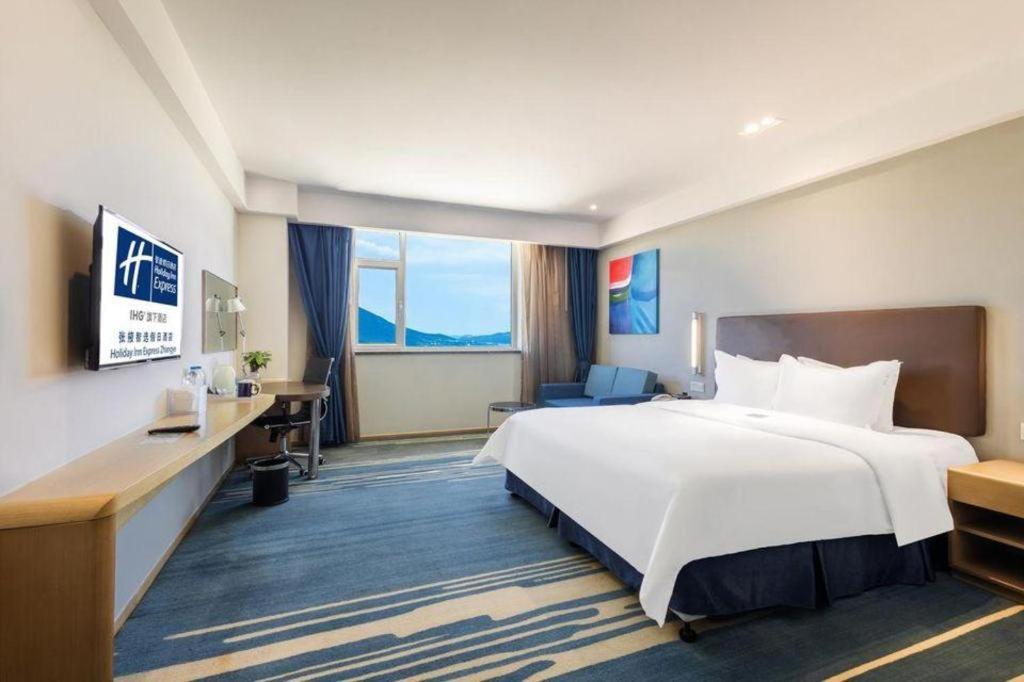 Holiday Inn Express Zhangye By Ihg Екстериор снимка